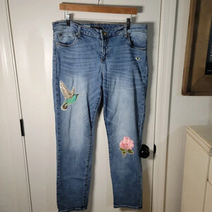 Kut From The Kloth Catherine Embroidered Boyfriend Jeans | Kut Jeans | Size 12